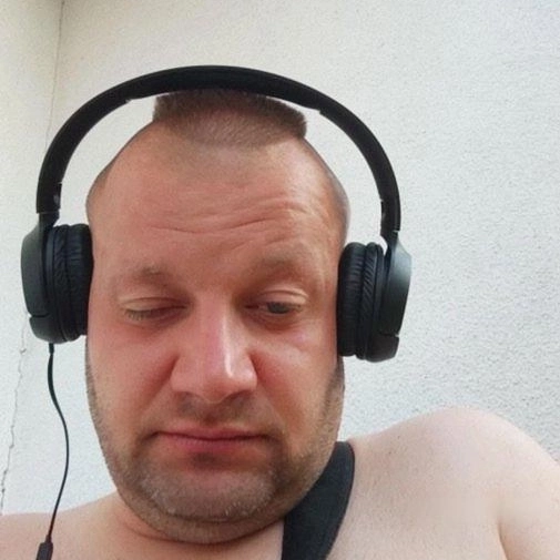 Aleks Ratuszniak 
